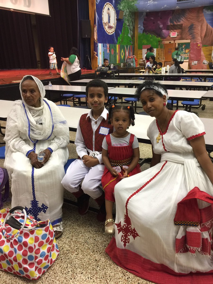 AMDavisElem's tweet photo. Cultures of Davis-celebrating our families #whateverittakes #oneccps https://t.co/25QpejFXwP