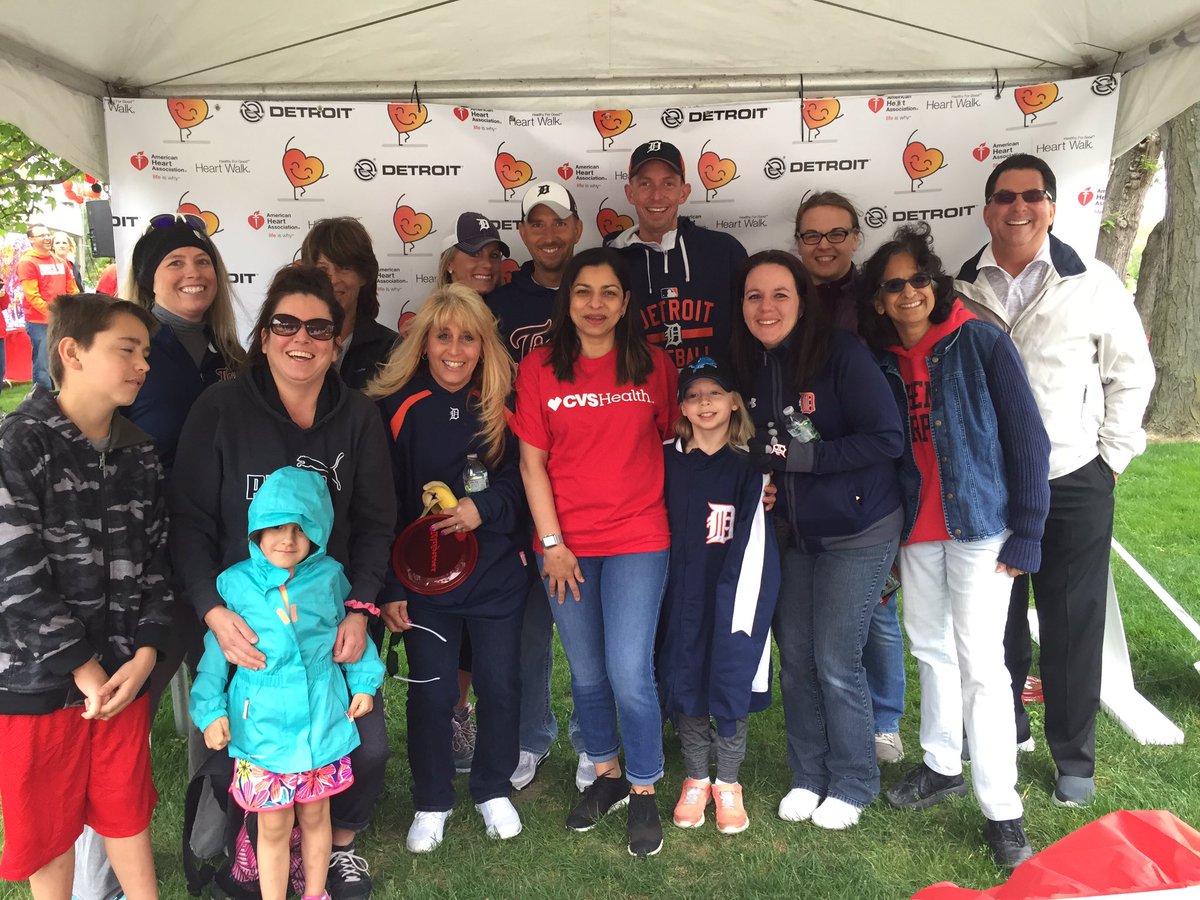 Prasanna_Angle's tweet photo. American Heart Walk at WSU Detroit.R42 Team Lesding with Heart ❤️ ❤️ https://t.co/vKgYG68DBm
