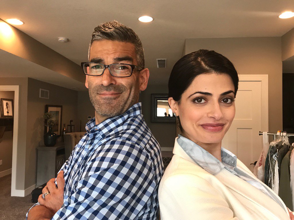 chrisleon's tweet photo. #IfAliensInvade these two are our only hope.
Together, they are...
THE RACIALLY AMBIGUOUS DUO! https://t.co/yHv4QFiI1z