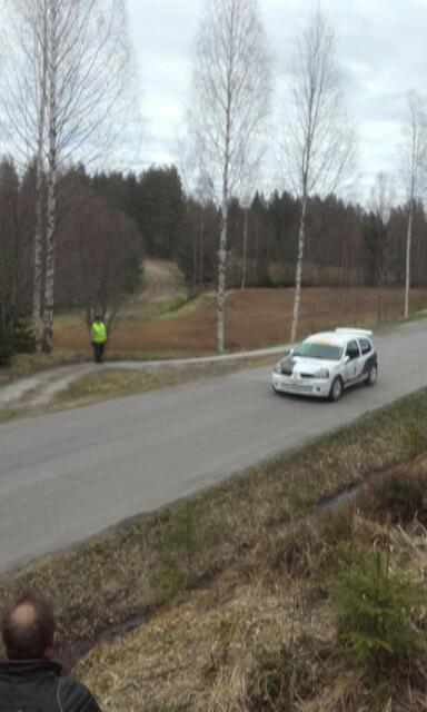 Mika_Pakarinen's tweet photo. Tästä se kesän penkkakausi lähtee liikkeelle! #kerimaa #rallisprint https://t.co/pDKCz1QCbb