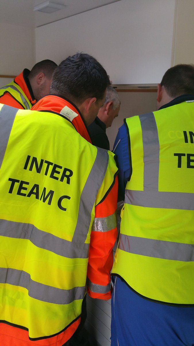 Netdrum's tweet image. #JSAR Joint Search and Rescue Games at the NMCI. Inter team D getting stuck in