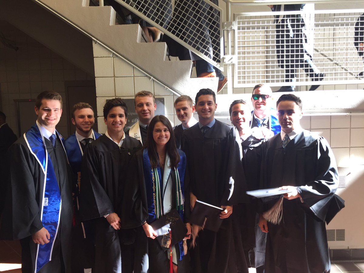 cveds94's tweet photo. Started in FME now we're here! #babson2017 https://t.co/Th0ugR7faI