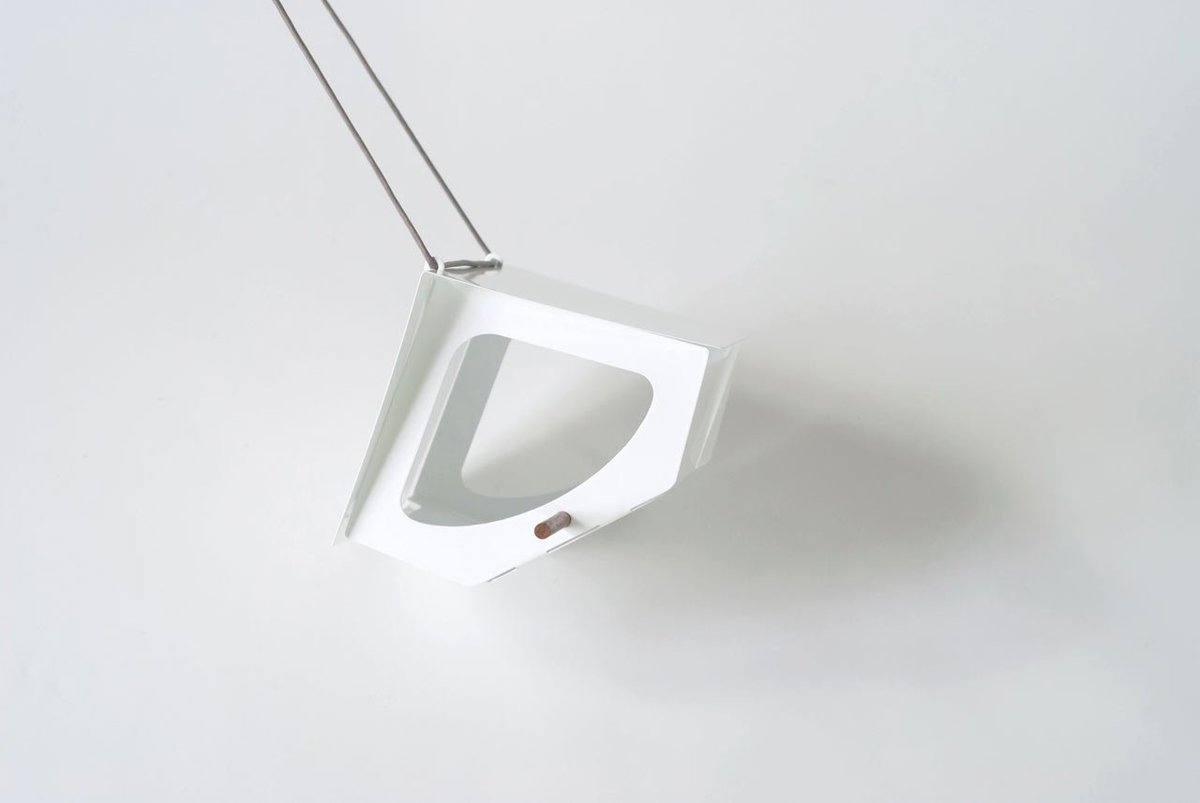 PlaitlyDesign's tweet photo. BEEKMAN: A Minimalist, Flat-Packed Bird Feeder by SHIFT - Design Milk https://t.co/NUvNPBVyc7 https://t.co/SRKo728OJq