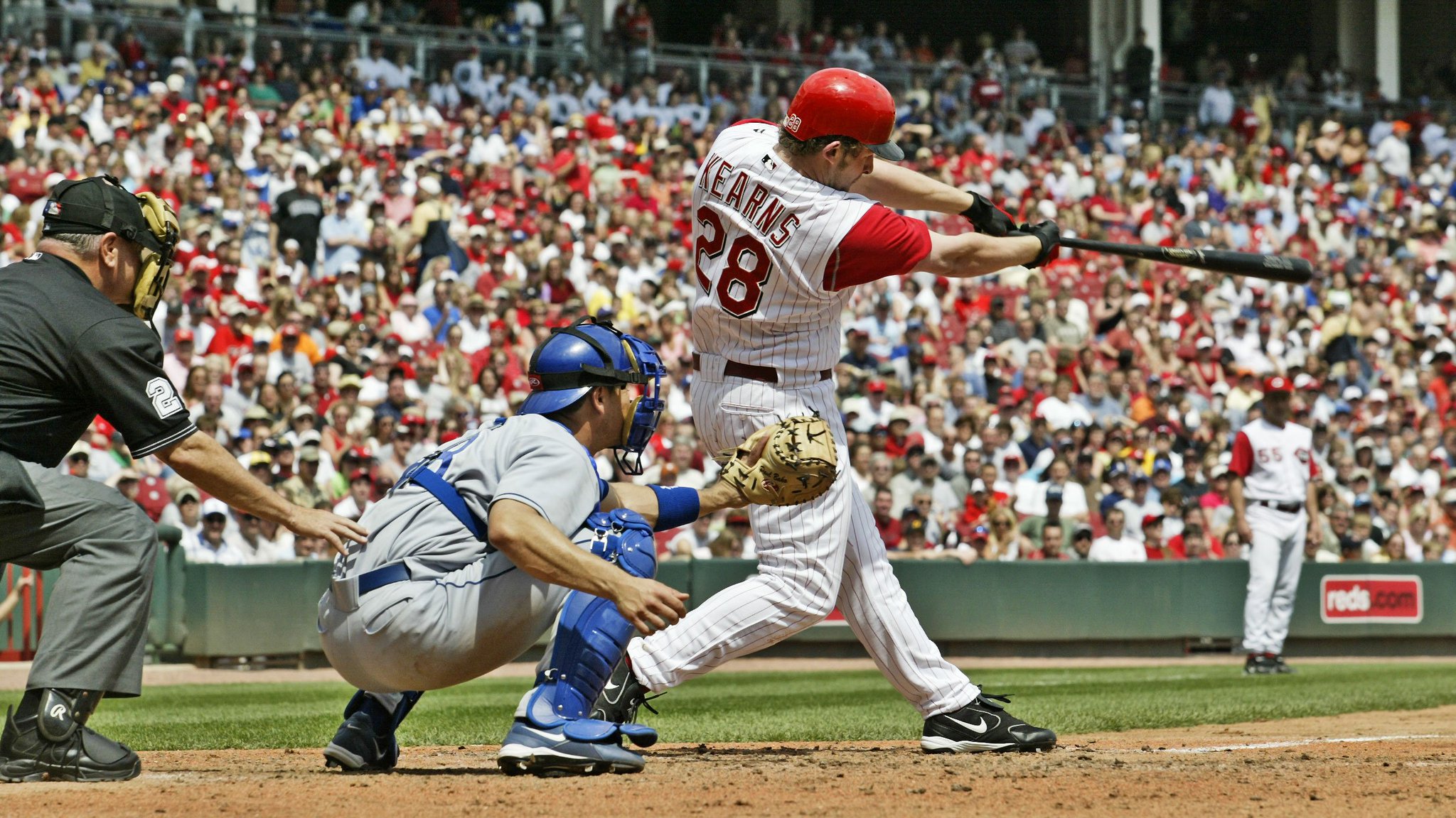 To wish former outfielder and Lexington native Austin Kearns a happy birthday! 
