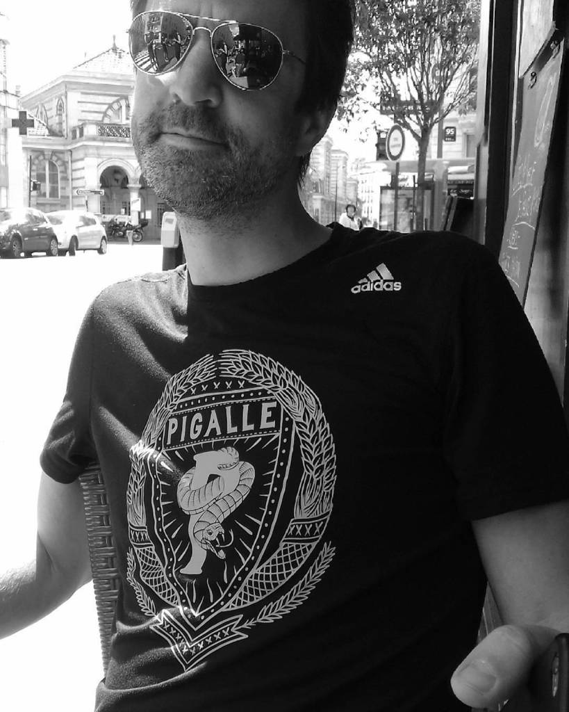 AR_Pigalle's tweet photo. Piggy à l'ancienne
#whyirunpigalle #whyIrunParis #pureboost DPR #aucarton #adidas https://t.co/XI0TdgnAwE https://t.co/N1qKaxBilz