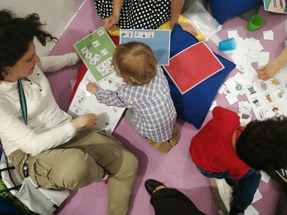 ConfcoopCultura's tweet image. #SalTo30 Lab con i libri in #CAA Comunicazione Aumentativa Alternativa di @HomelessBook con @areaonlus @NatiperLeggere #farleggeretutti