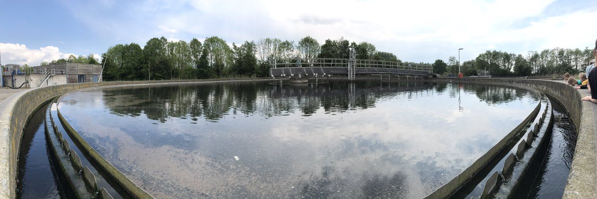 Levenmetwater's tweet photo. Altijd al willen weten wat er met afvalwater gebeurt? Dat en nog veel meer laat #hdsr_waterschap zien tijdens de #weekvanonswater https://t.co/fIh7j0jxhG