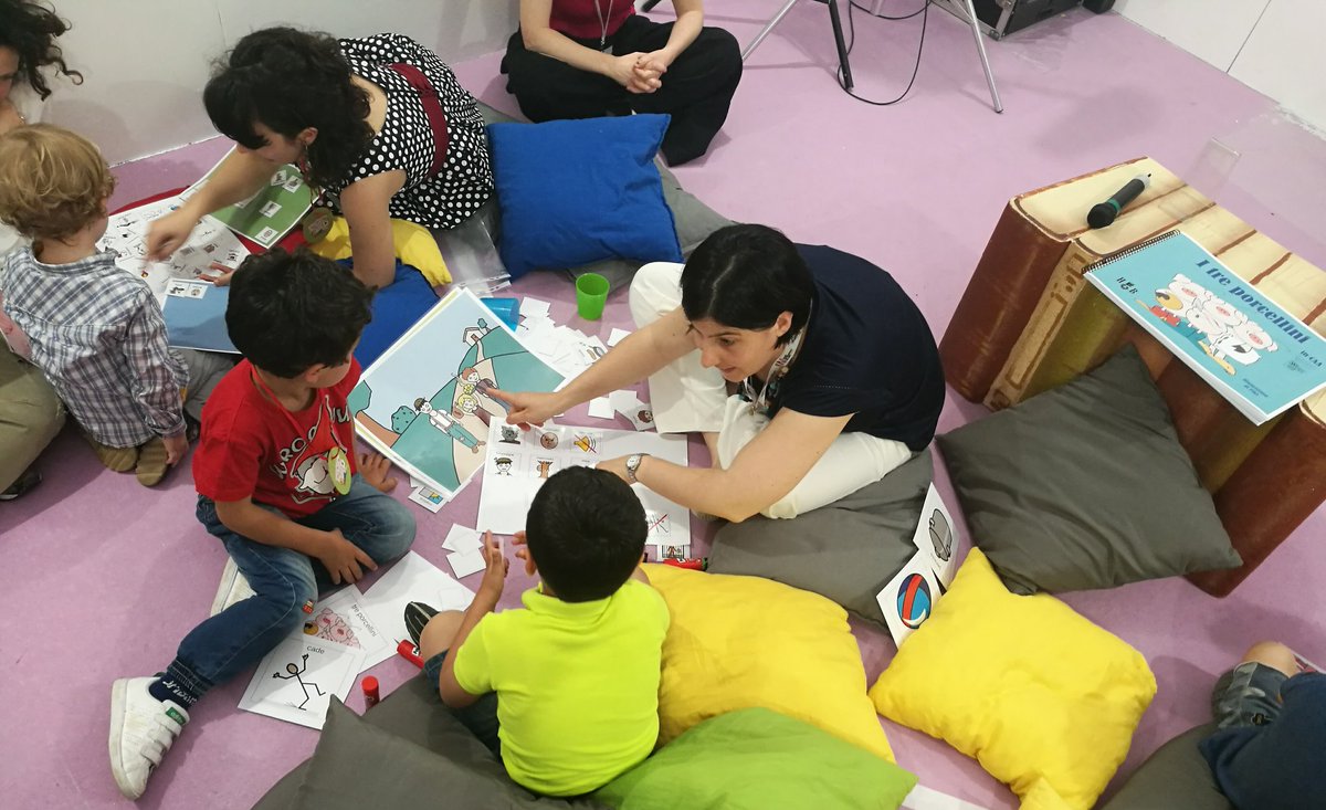 ConfcoopCultura's tweet image. #SalTo30 Lab con i libri in #CAA Comunicazione Aumentativa Alternativa di @HomelessBook con @areaonlus @NatiperLeggere #farleggeretutti