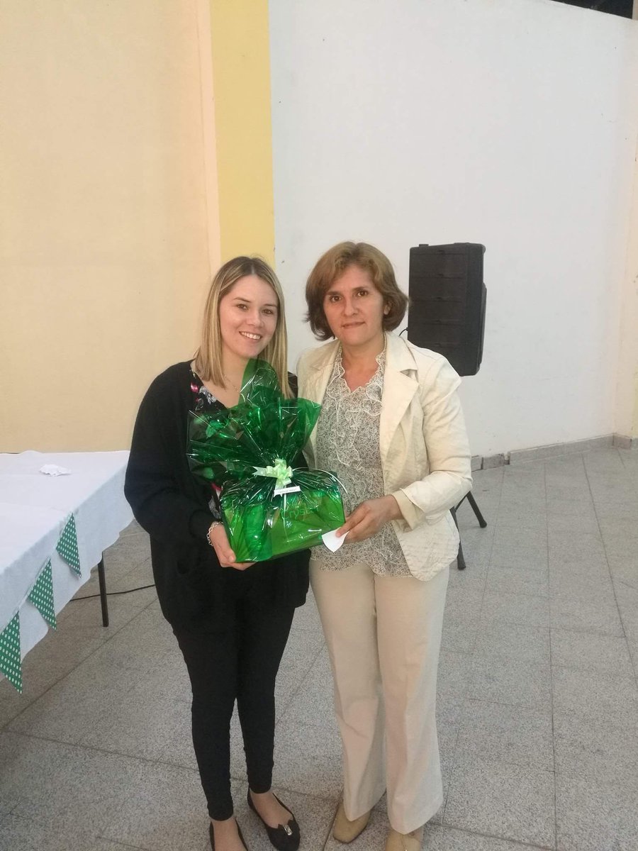fce_mife's tweet photo. Homenaje por el día de las Madres
#FCE_UNA 💚 https://t.co/VUP6Gj7erR