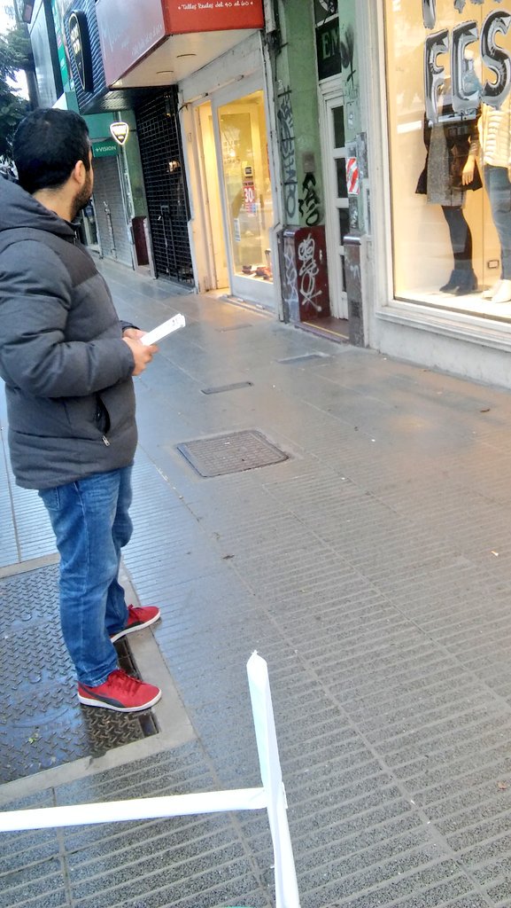 SComuna3's tweet photo. #Ahora #CorrienteAmplia en Cabildo y Sucre. https://t.co/tCLv8XDPqx