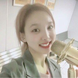 lowqkidols's tweet photo. nayeon https://t.co/Kc7N3g2APO