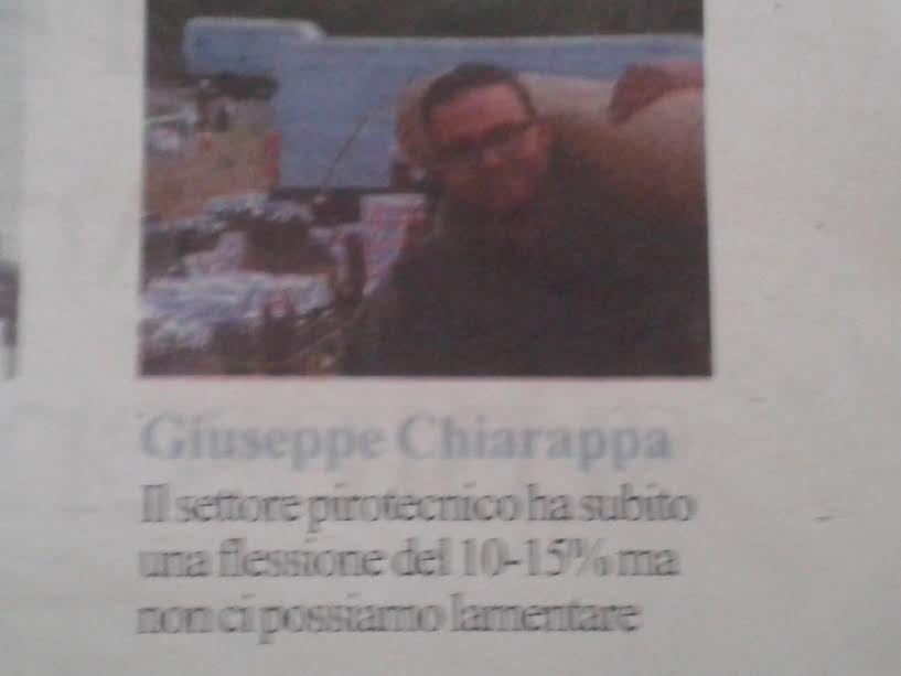 SoccorsaChiara's tweet photo. #Chiarappa #Fuochidartificio Tuteliamo questa categoriache dalavorocon tante difficoltร dalla burocrazia alla concorrenza sleale della Cina https://t.co/4koORPaDyD