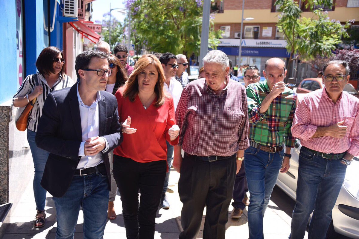 susanadiaz's tweet photo. En Trujillo y Villanueva de la Serena cerrando la campaña de la ilusión. Mañana empieza un nuevo tiempo de cambio. A votar y a ganar!!! https://t.co/t3h6l4LOB2