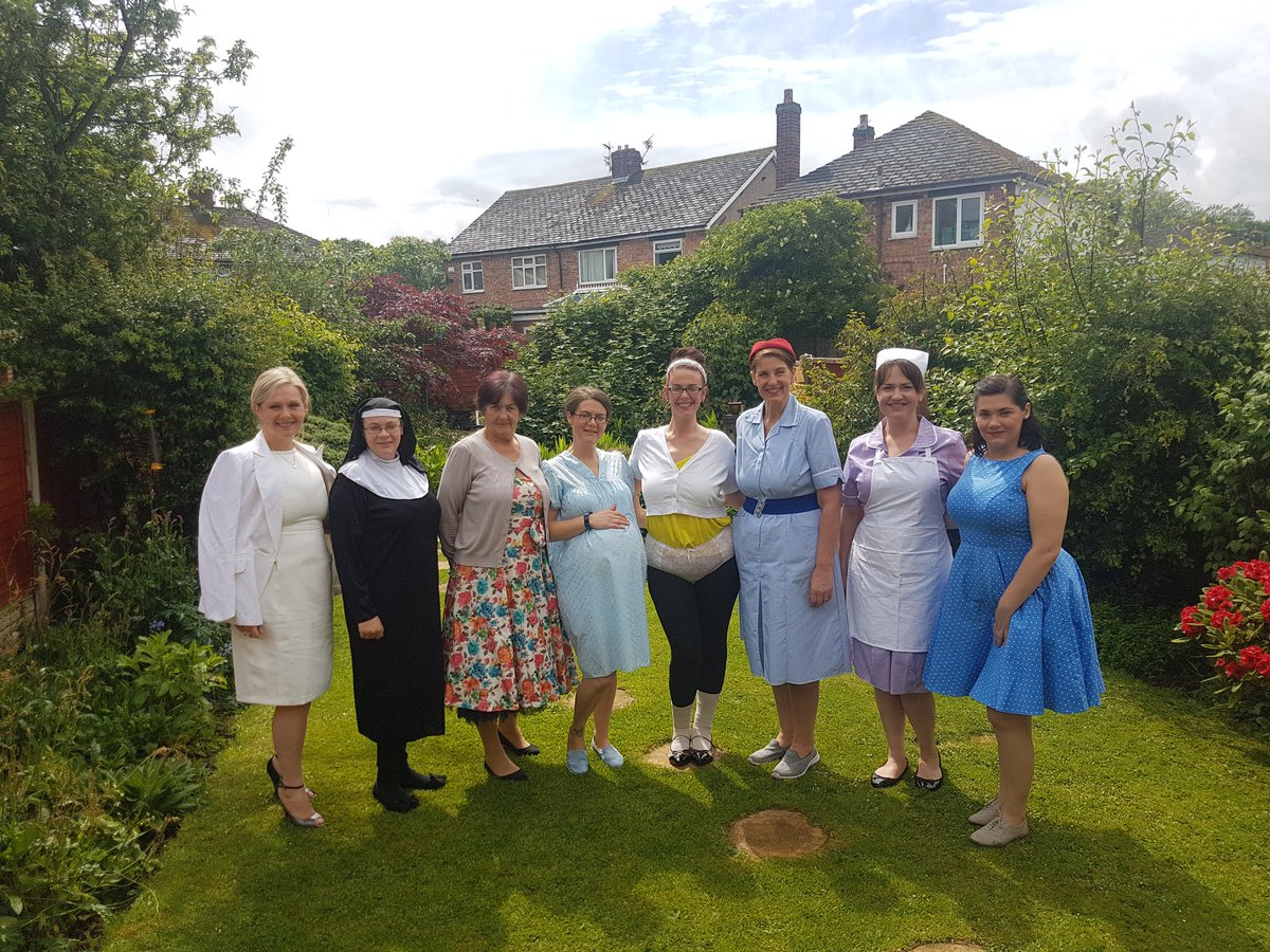 claude63's tweet image. Our 4th annual @CallTheMidwife1 afternoon tea. @LauraMain1 @helen_george @PamFerris1948 #afternoontea #family #tradional #1960