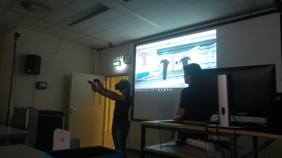 MathiasKohs's tweet photo. Team Work an der #HTCvive #VR auf der 3D-GDC-AC #3dGDC in #FHAachen #Unity3D https://t.co/ZUNEC2lUIT