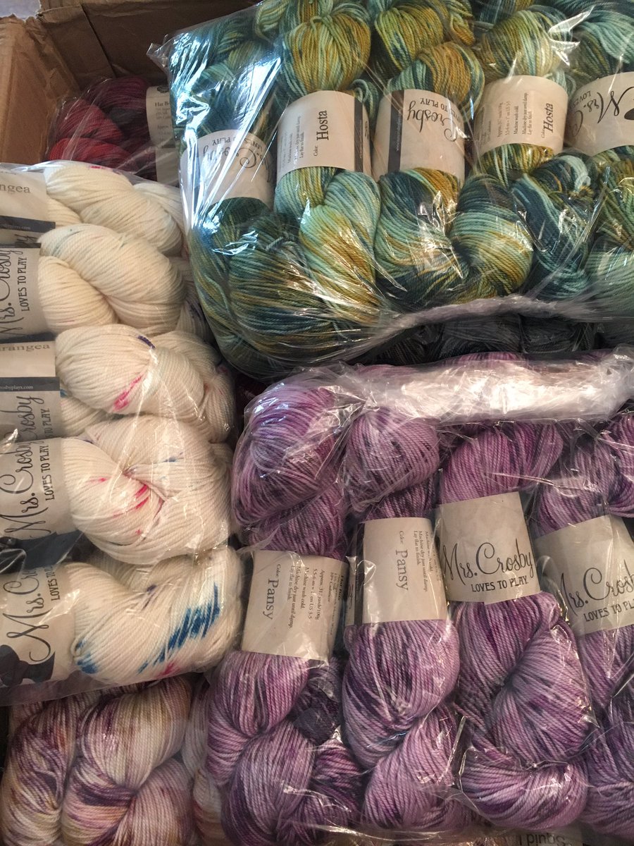 FrogItYarns's tweet photo. Mrs. Crosby yarns!  So gorgeous 😍 https://t.co/WFe8lONFZm