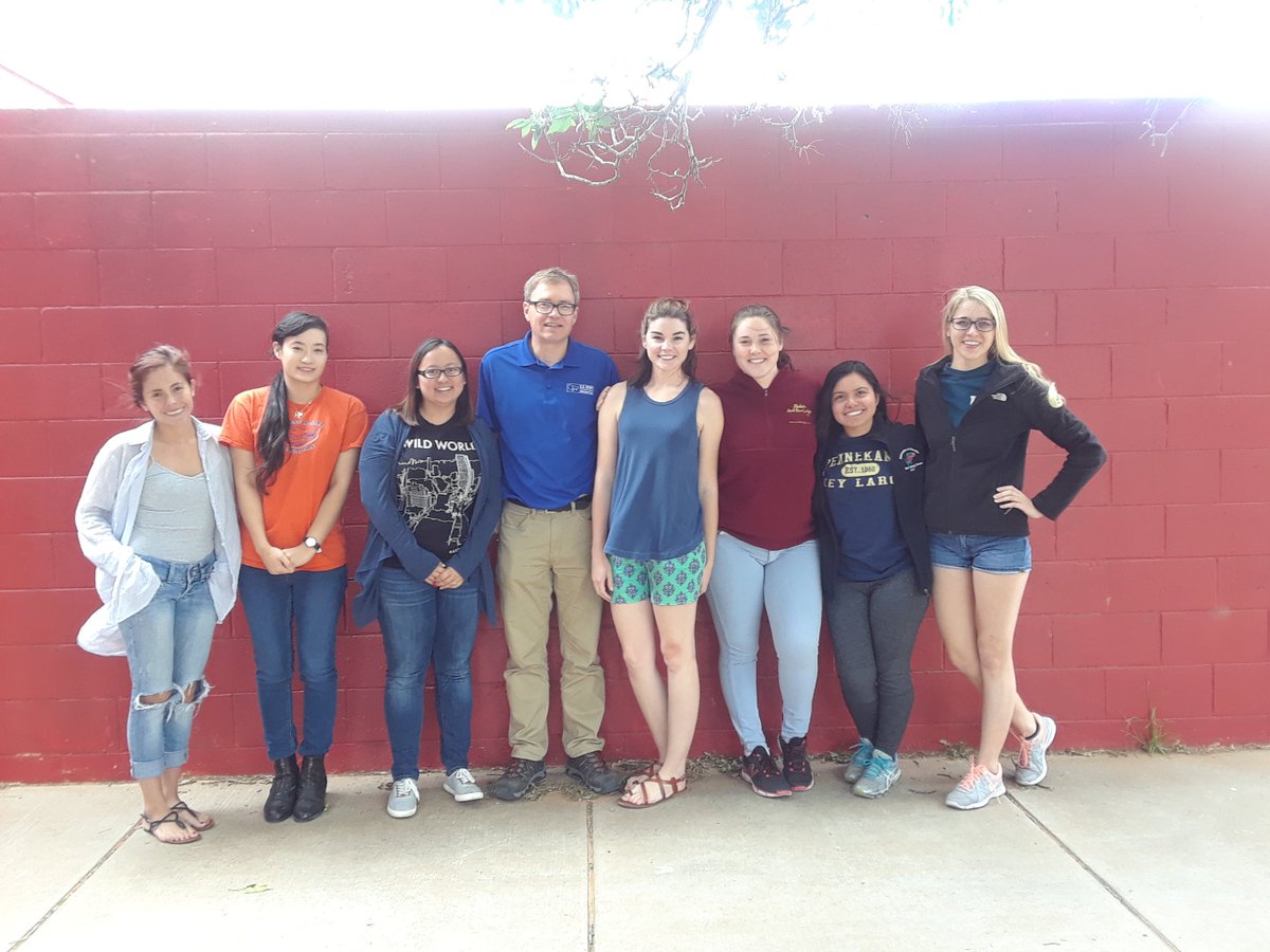 albertdevries's tweet photo. Teaching Advanced Dairy Herd Evaluation @DairyConsortium in Clovis, NM, this week. Seven UF students also attend the #USDETC program. https://t.co/ob1SlR7NbA