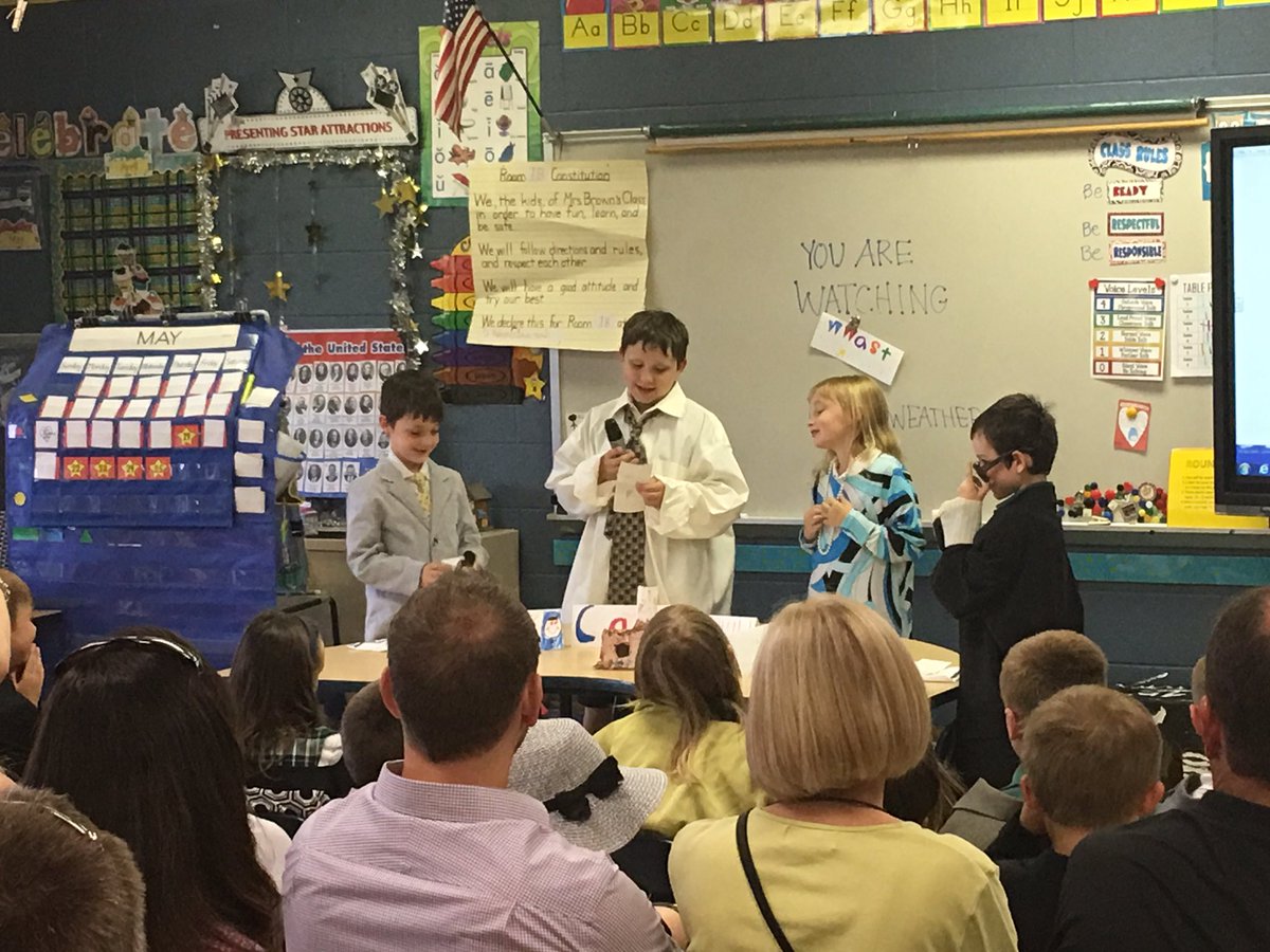 scresourceteach's tweet image. Wonderful newscast presentations in 1B on Friday! Thanks for sharing with us important school info.@coolCatholicSch 
@1Bstpatrick