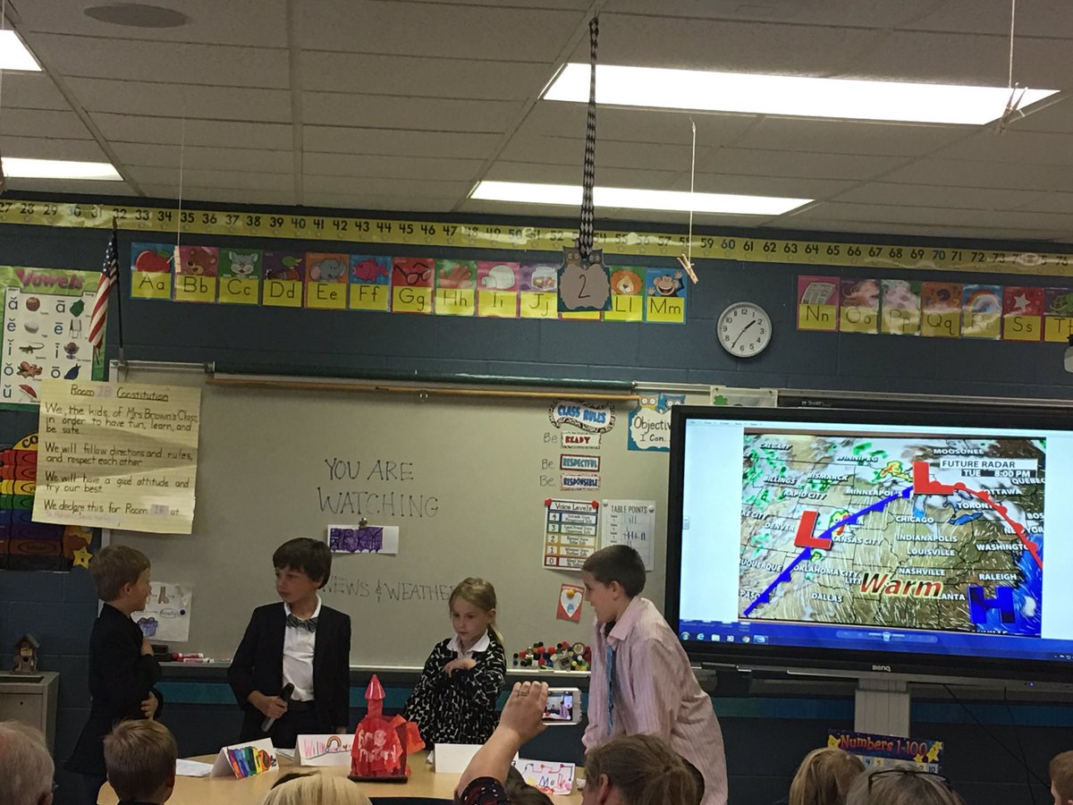 scresourceteach's tweet image. Wonderful newscast presentations in 1B on Friday! Thanks for sharing with us important school info.@coolCatholicSch 
@1Bstpatrick