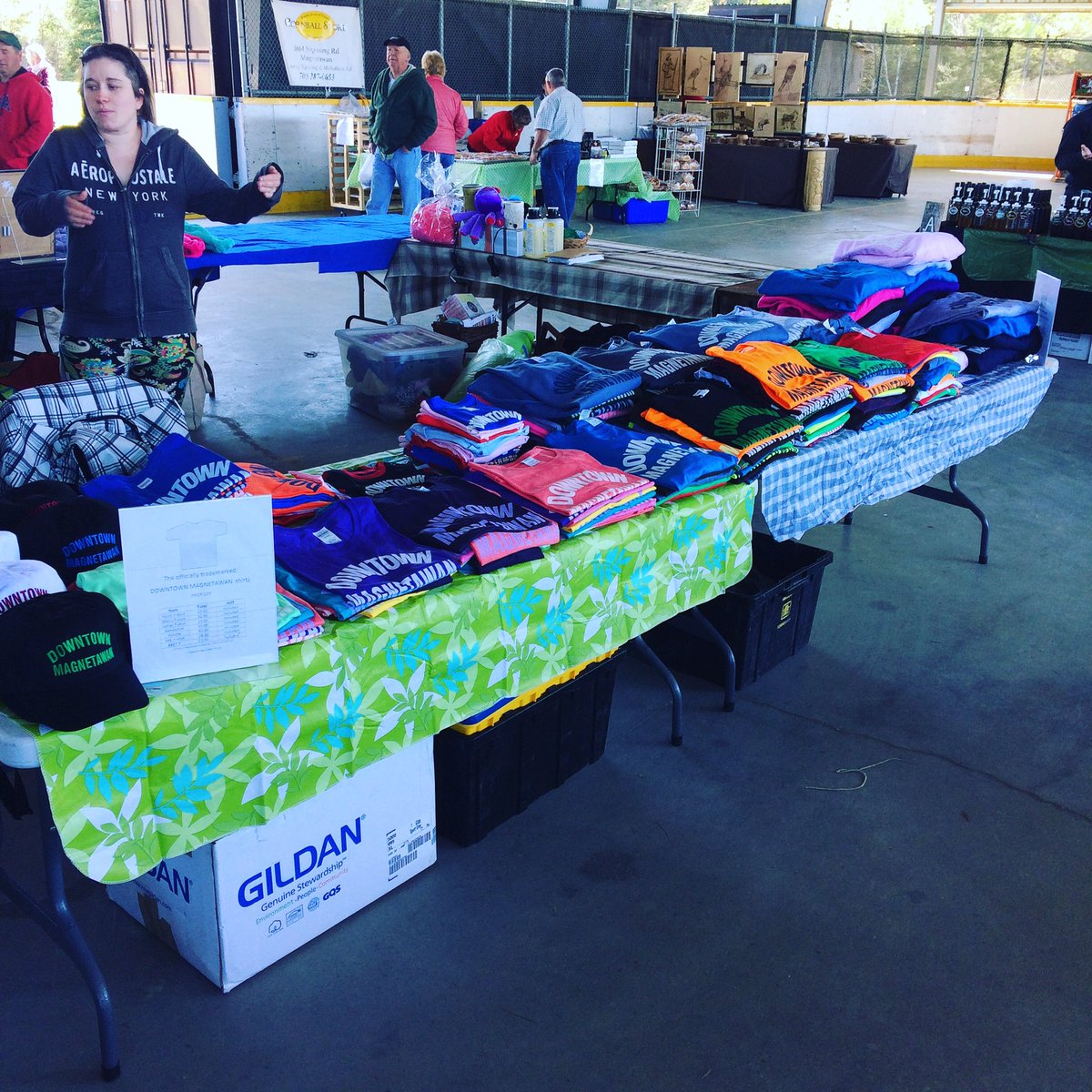 DTmagnetawan's tweet photo. Come see us today 10-1 at the Magnetawan farmers market #dtmagshirts https://t.co/NnNNkpGlmm