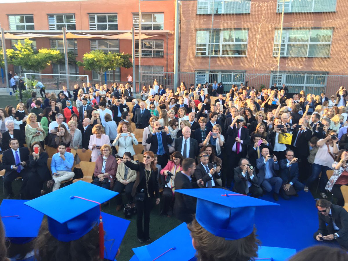 eisbarcelona's tweet image. Emocionante ceremonia de graduación, ¡gracias a todo el mundo por hacerlo posible! 😄 #EISB #international #school #barcelona