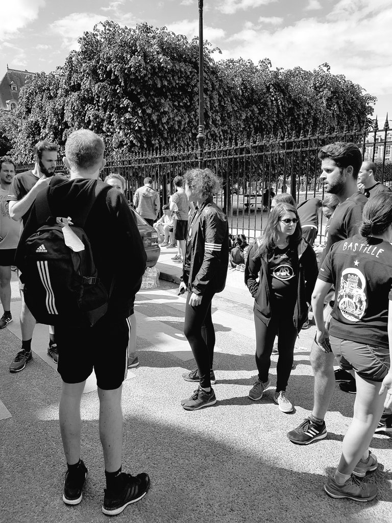 En place ! 

#whyirunbastille