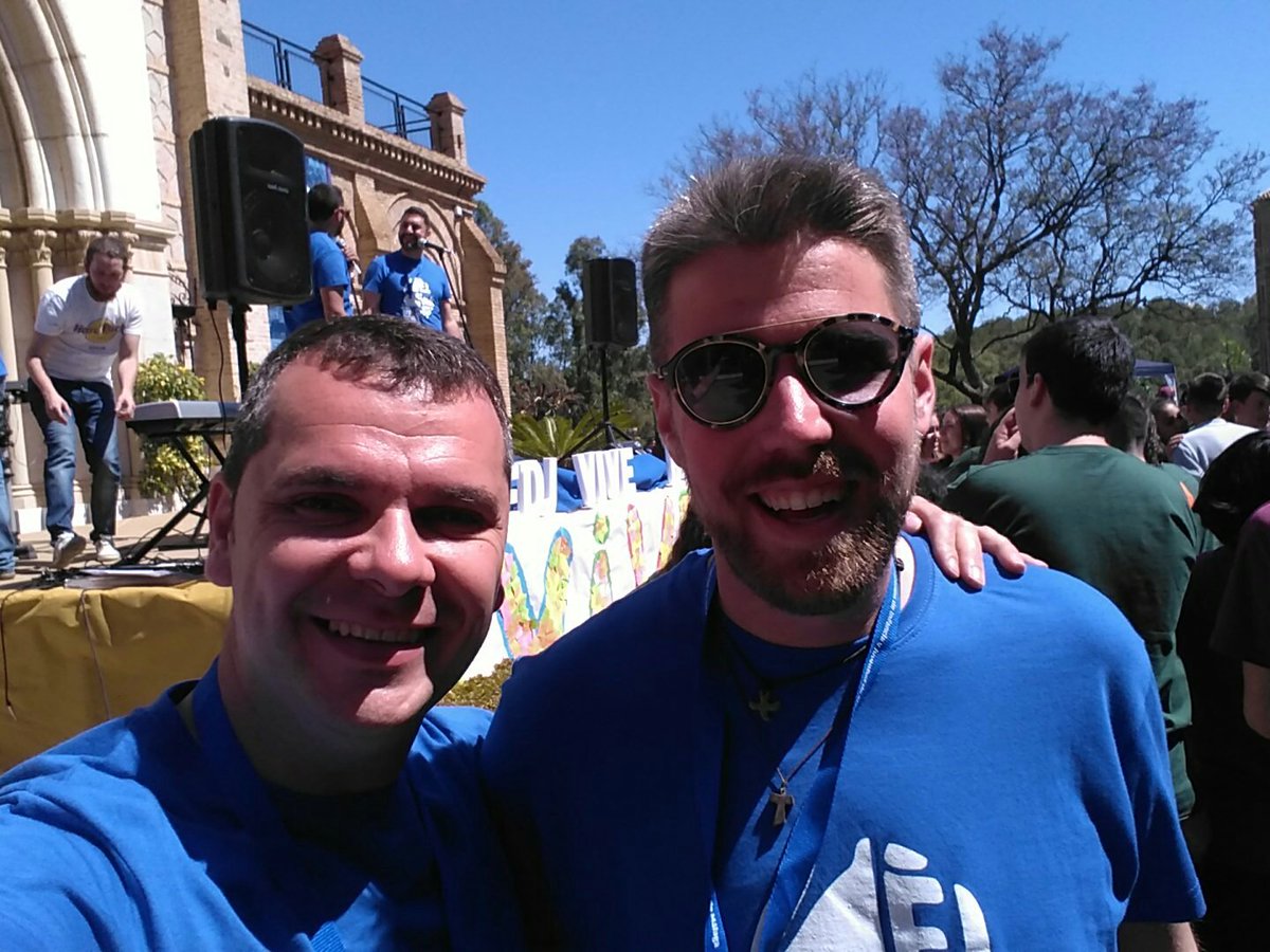 #XXXEDJMalaga Él vive hoy