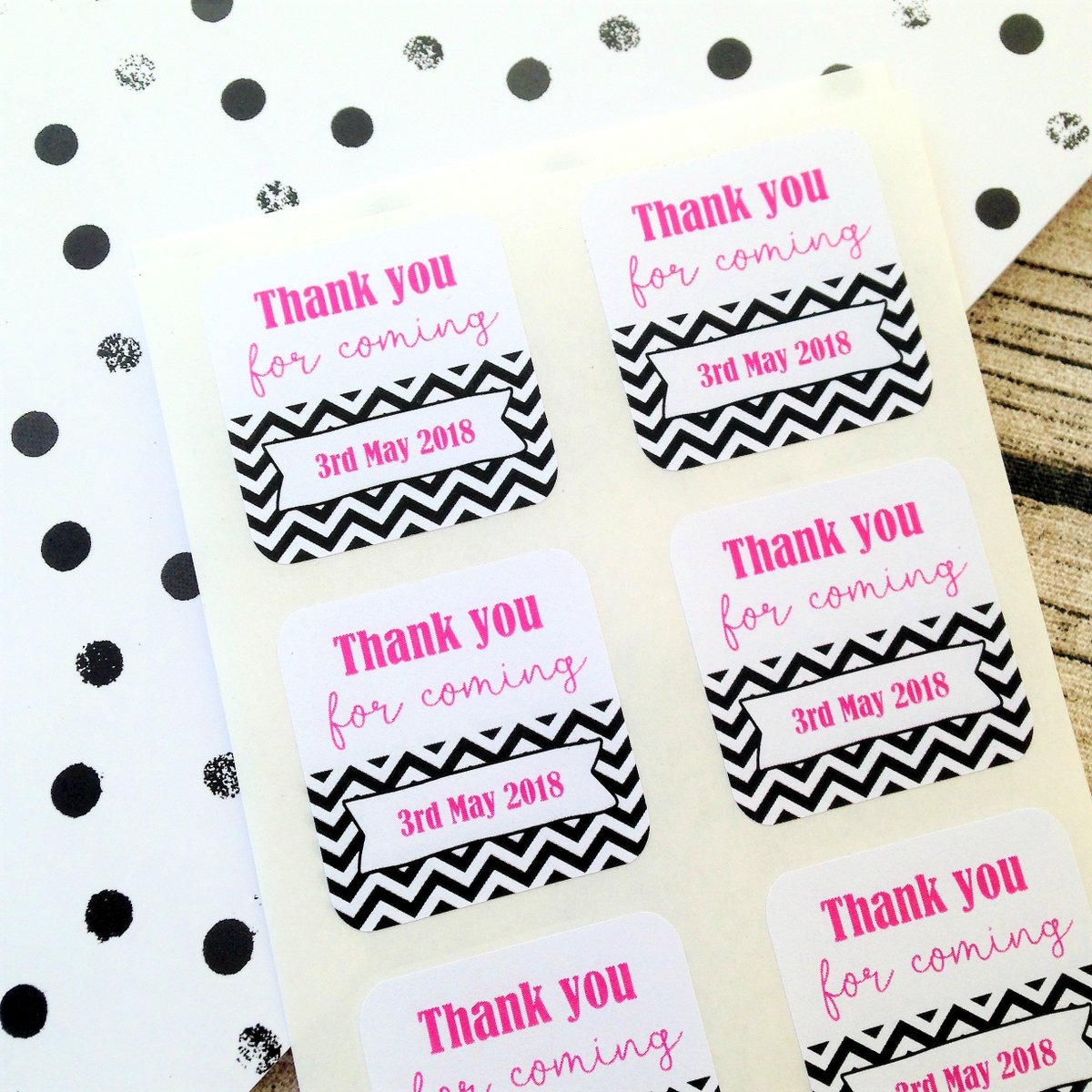 chilliipeppa's tweet image. Wedding favour stickers, Wedding favour labels, Wedding date sti… etsy.me/2qeTjgo #stickershop #DateStickers