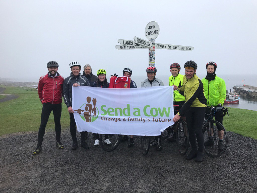 andrew_cobner's tweet photo. BCVA Lions have arrived at John O Groats. Top effort team!😀😀😀😀😀😀😀😀@SendaCow @theBCVA https://t.co/54OrwByVFB