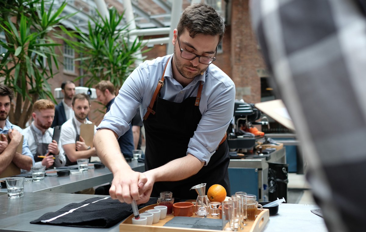 SCAEUK's tweet photo. Riccardo Alesso of Bewley's is our last competitor today. His coffee is a honey process El Salvador red apple, raisins, roasted almond +figs https://t.co/6mSjXFuhDk