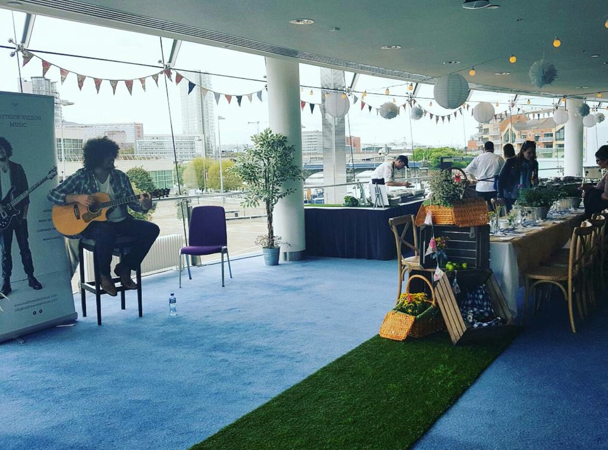 ChloeLN22's tweet photo. Lunch with a view! @BelWaterfront #WeAreBelfast @VisitBelfastBiz https://t.co/uqoouGZuuQ