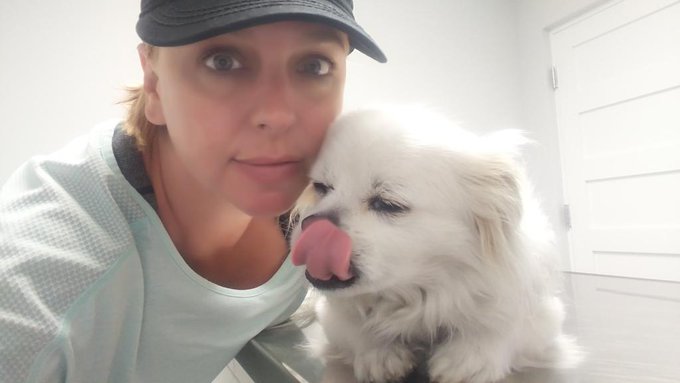 Unexpected vet visit for this little guy today🙁 https://t.co/HeoQefDxiA