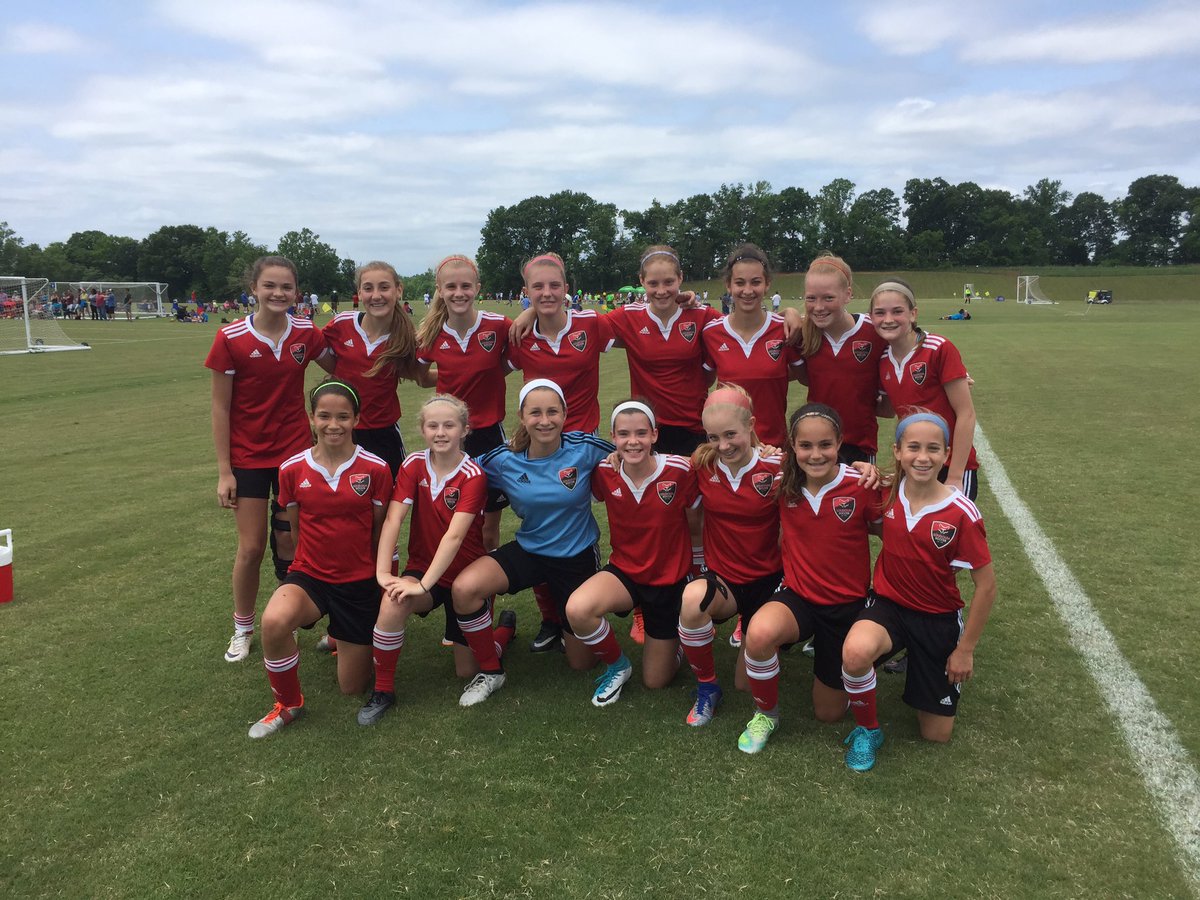 loudounsc's tweet photo. 2 Games.
2 Wins.
Finals for both tomorrow!
Congrats #04GRed and #05GRed!
#repthered #vastatecup https://t.co/iAdlaHvEzQ