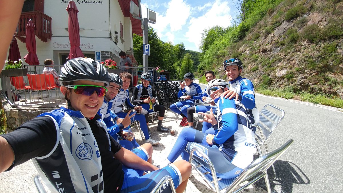 garikano10's tweet photo. Vaya encerrona nos espera en la 3. Etapa de la @VueltaNavarra17 @jirabira @infisport #grupoeulen #wolfbike #txiper #gsport https://t.co/evrXcjB77o