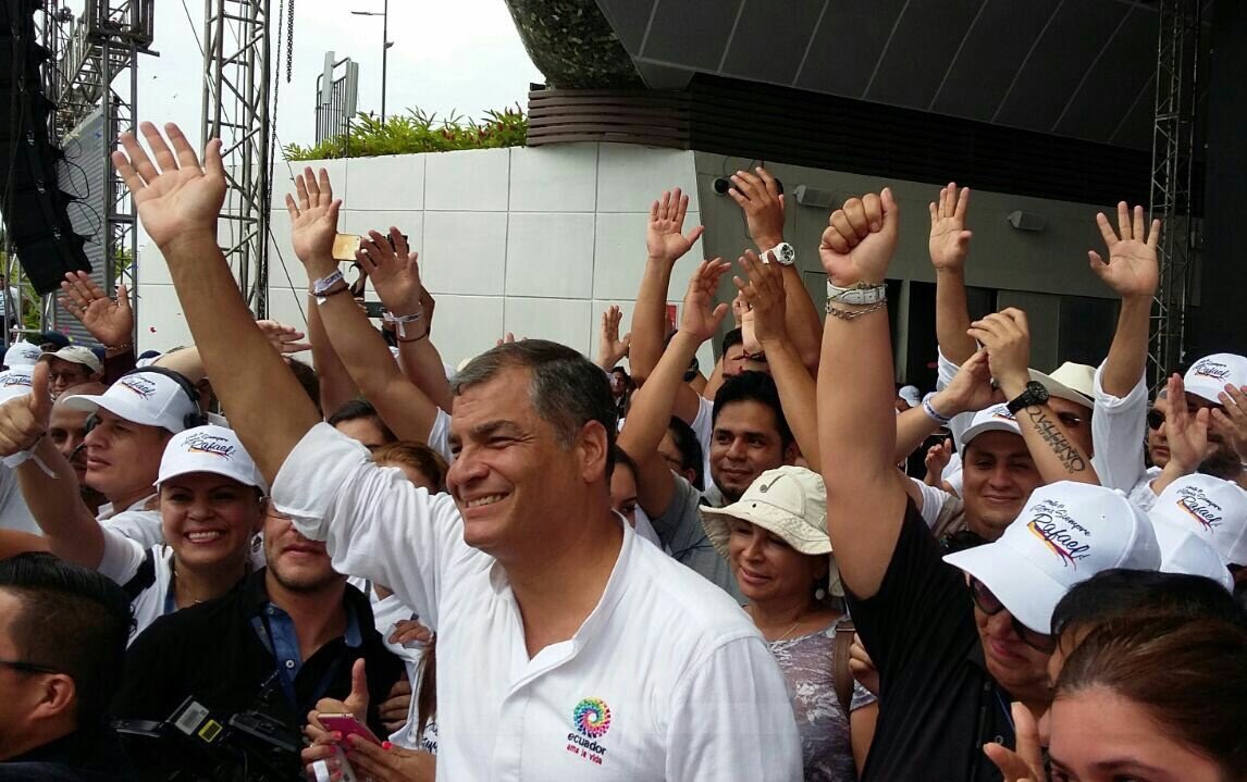 bergmannerestu's tweet photo. @MashiRafael "El mejor regalo que me llevo conmigo es el cariño de la gente" Está #RC ya es leyenda 💪🏻 hasta pronto amigo #Enlace523 https://t.co/DIPBByUds7