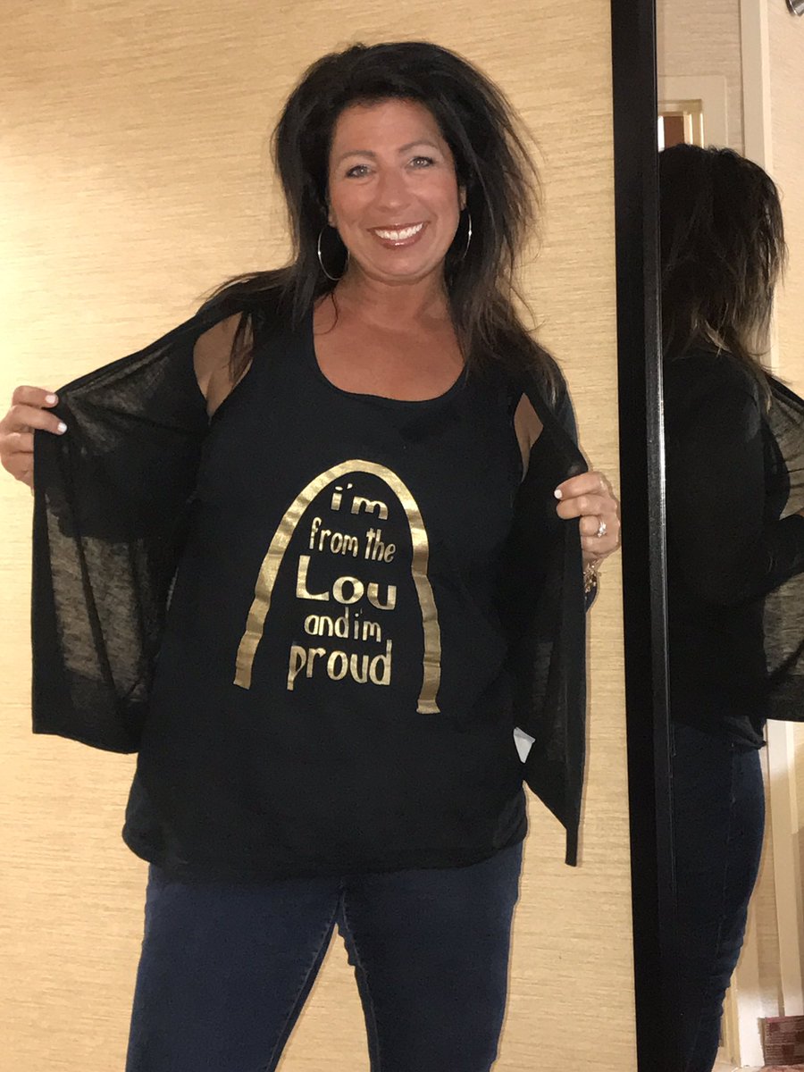 sbo5439's tweet photo. @Nelly_Mo She's from the Lou and she's proud! #Roadtrips #stl #peoria #whereryou https://t.co/KxyFO01zkt