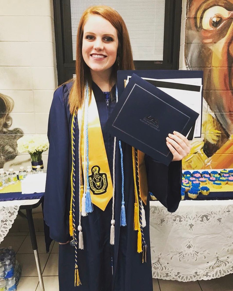 dsraney's tweet photo. I am so proud of my Claire!It was senior awards night and she received a 4 year academic scholarship to UAH along with tons of other awards! https://t.co/AHHrJEUezS