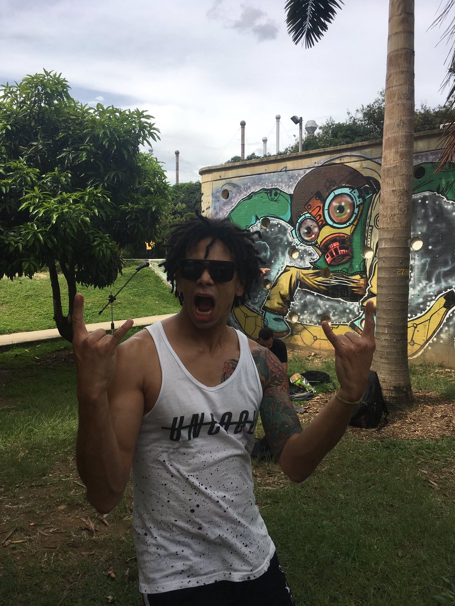 AJRua's tweet photo. Quien en ciudad del río!?✌🏽⚡️🎤llegué!!! https://t.co/bd3vUgN8PM