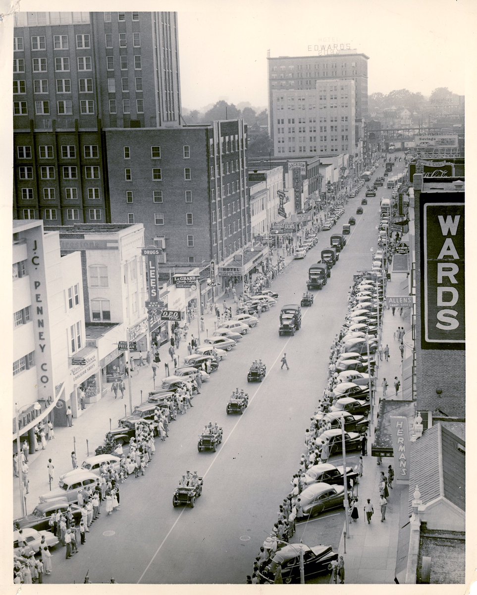mafmuseum's tweet photo. #ArmedForcesDay parade in Jackson, Mississippi; 1950. The holiday started in 1950 to thank military members for their patriotic service. https://t.co/mlSpYhFVvh