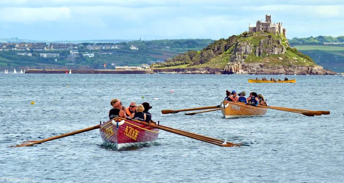 Today was Zennor Gig Club's annual regatta, in Newlyn. I can't think of another regatta with a better backdrop. 
#Cornwall #GigRowing