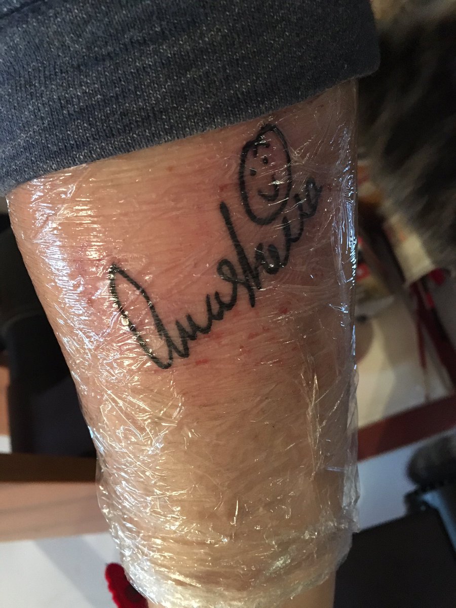 antiproiettili's tweet photo. @AnastaciaMusic Now U are forever (a monstrous pain, but u worth it) 🌺 #MyForever ❤️ https://t.co/4qG9kKYyVc