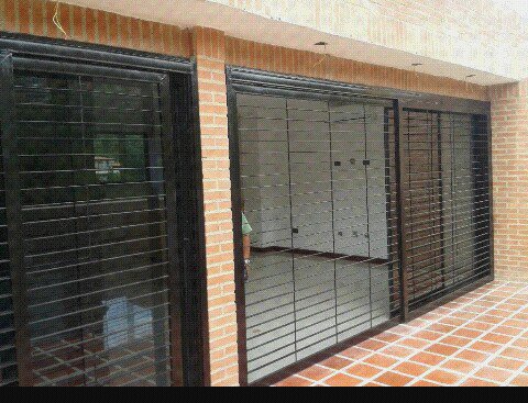 Trabajos de herrería en general, rejas, portones, cerramientos, jardineras, 0426-3126619 0426-2793063 Daniel Garcia