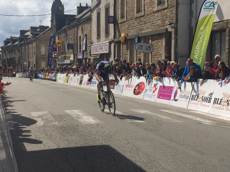 bicitv's tweet photo. #TropheeCentreMorbihan: prima tappa al francese #Lambert. 10° #Giopp
https://t.co/RtmTTX4Vkj https://t.co/64edIKS9nd