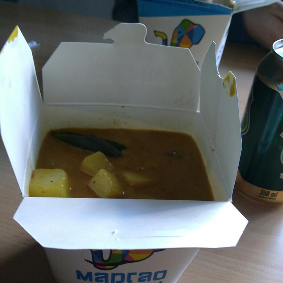PaulyPauSaez's tweet photo. @hacedordehambre mira Patito es muy rico aquí, #MapraoThai comida Thai muy muy rica !!! https://t.co/pJIqicDEXv