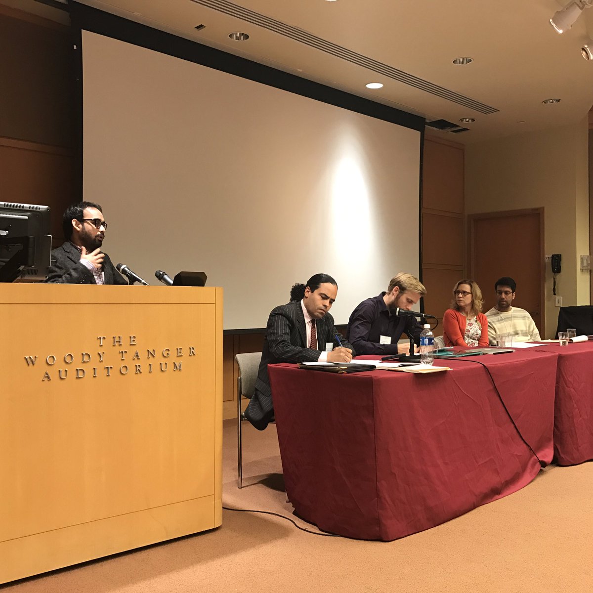 FreedomCostof's tweet photo. Penultimate panel.  #BCFreedom https://t.co/SrZlbvbU7Y