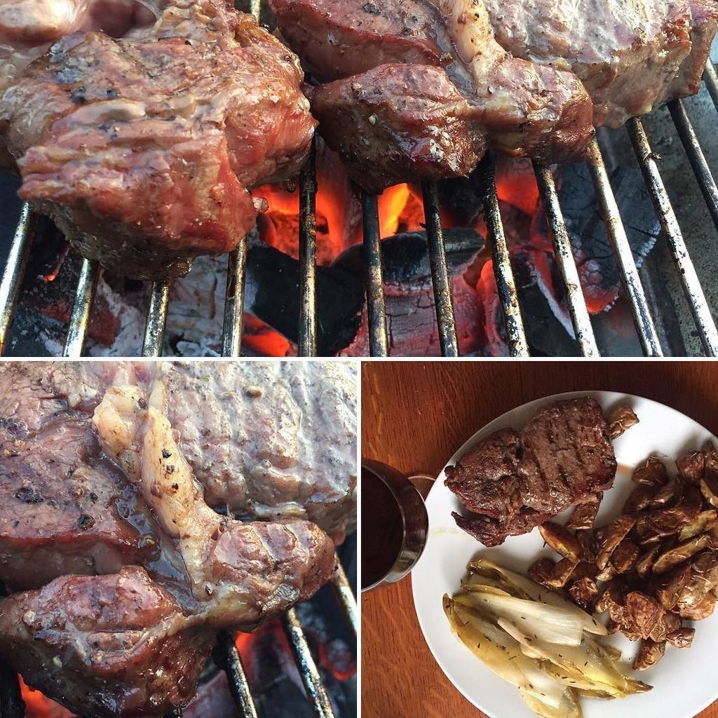 dutchfoodschool's tweet photo. Vanavond #ribeye op de #thuros #tafelgrill met behulp van de @thermapen met #roseval #aardappeltjes en #witlof met… https://t.co/2niZ11xFlY https://t.co/MW0LCzVIfa