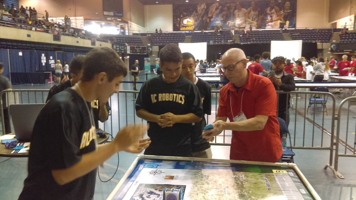 MrScottMarsden's tweet photo. Let the games begin! #cstemday2017 @ucdcstem @SarahMelanephy @NVUSD @NapaLearns https://t.co/orsf2jF1A3