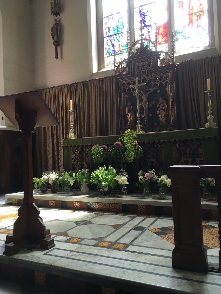 The_SaLADS's tweet image. Some shots from today's Salads tour of @FulhamPalace #fulhampalace #bishopsoflondon