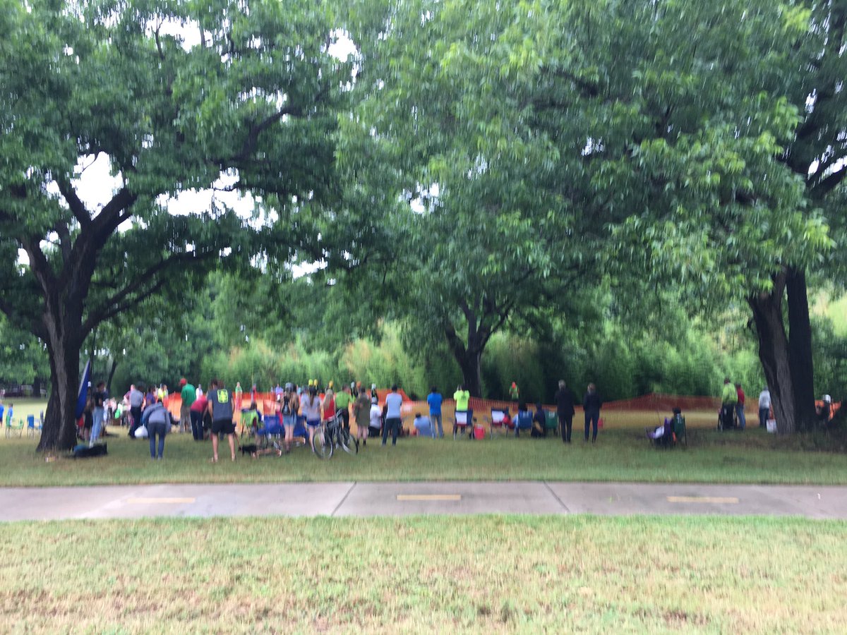 AustinTreeter's tweet photo. Texas Tree Climbing Championship Master's Challenge. The winner in mens &amp; womens goes onto the North American Challenge. #ISATexas #ISATTCC https://t.co/ofgIRsFwP5