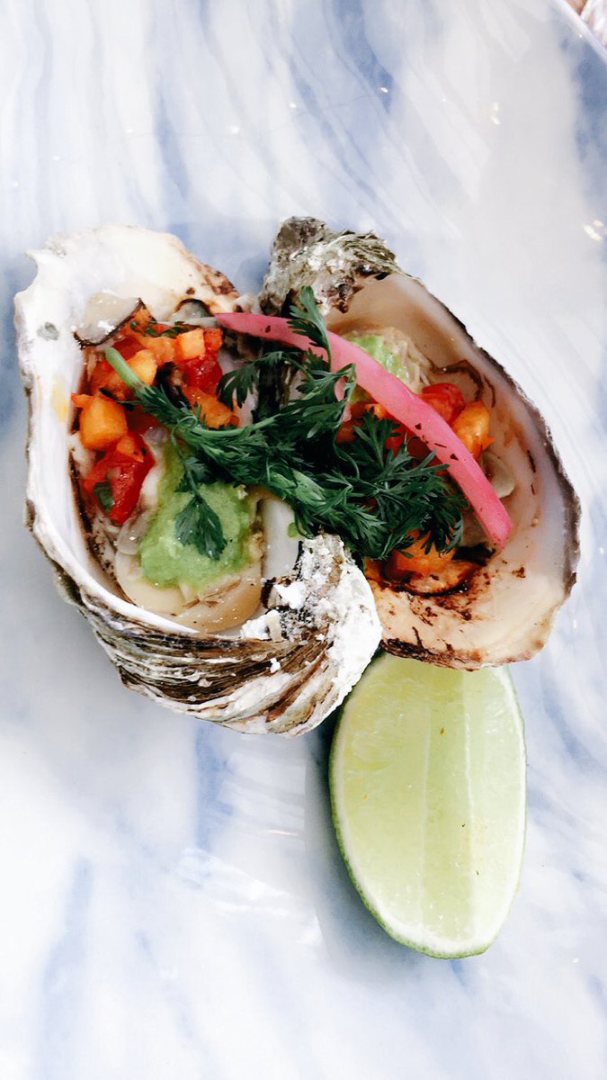 TheCornerMx's tweet photo. Apertura #MXFEST @FSMexico #estilobajaurbano @Monte_Xanic @zanayamx #ostioneszarandeados Chef: Tonatiuh Cuevas #Zanaya https://t.co/739B6UR1qL